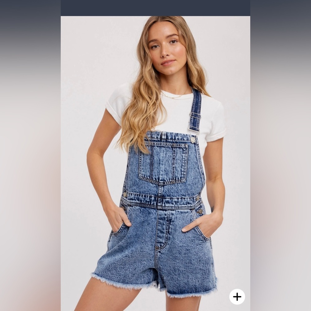 BluIvy Women’s Overalls size Small